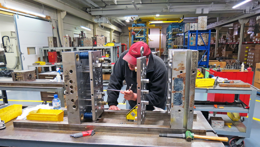 Manufacturing in FocusMade in AmericaPlastic Molding Manufacturing