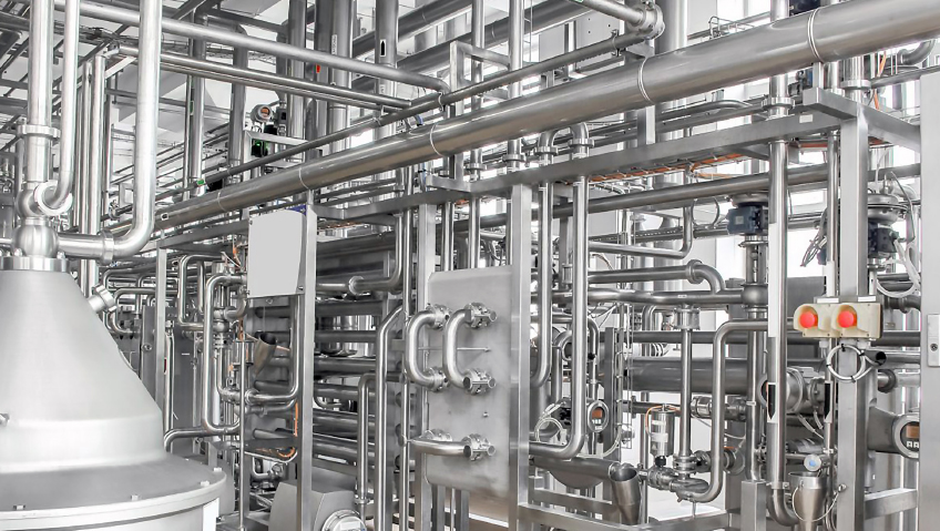 Manufacturing in FocusServing Essential Industries with High-Purity PipingStainless Piping Systems
