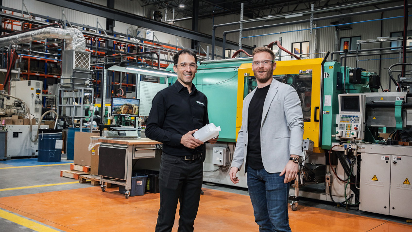 Current | June 2026 | MachiningFlexibility Flexes Its Muscles—and Look What HappensPlastiques Gagnon